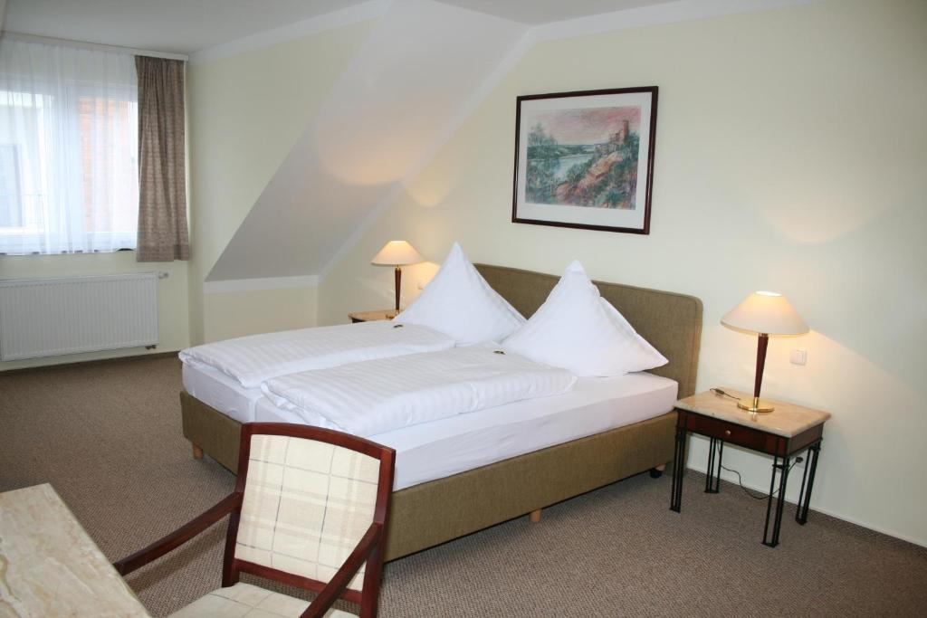 Hotel-Restaurant Stollen Mechernich Phòng bức ảnh